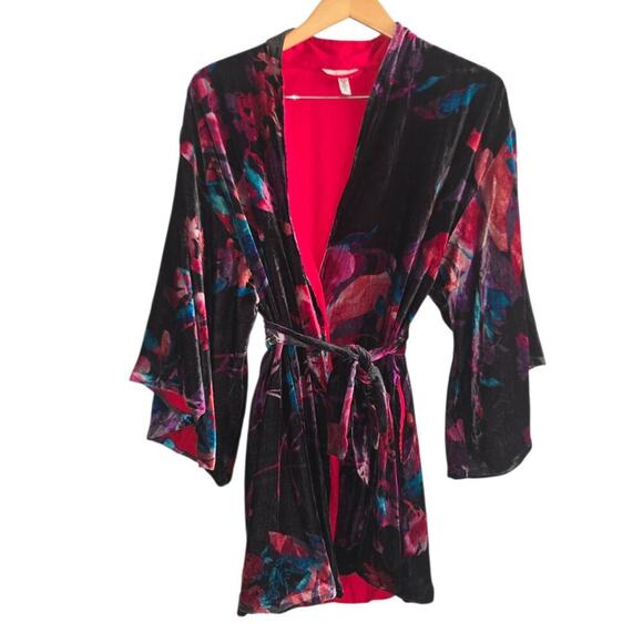 Soma Velvet Noir Short Robe S/M With Belt Floral Cozycore Soft - Picture 1 of 7